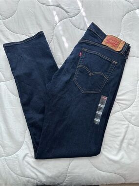 Levi's Straight-Leg Jeans Waist 35 Length 34